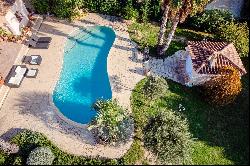 Château-Gombert - Family Home with Large Garden and Pool