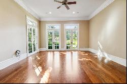 A Masterpiece of Southern Elegance and Craftsmanship in the Heart of Longview