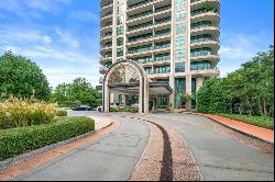 750 Park Avenue NE #13W