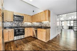 25 N Broadway #6