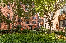 35 Parkview Avenue #5C