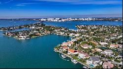 340 W Royal Flamingo Dr, Sarasota, FL 34236