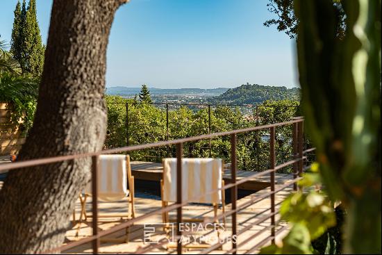 high-end living in the heights of Hyeres