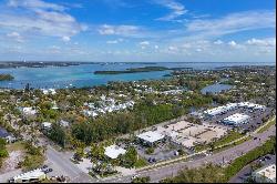 363 Firehouse Ln, Longboat Key, FL 34228