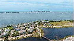 287 Compass Point Dr #201, Bradenton, FL 34209