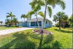 64 Bunker Ct, Rotonda West, FL 33947