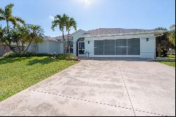 64 Bunker Ct, Rotonda West, FL 33947