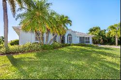 64 Bunker Ct, Rotonda West, FL 33947