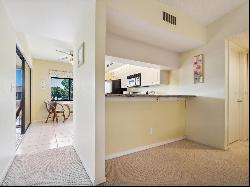 5228 Landings Blvd #202, Sarasota, FL 34231