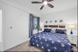 12240 Wellen Golf St #202, Venice, FL 34293