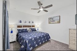 12240 Wellen Golf St #202, Venice, FL 34293