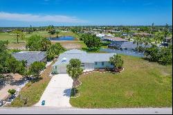 76 Rotonda Cir, Rotonda West, FL 33947