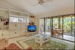 704 Bird Bay Cir #35, Venice, FL 34285