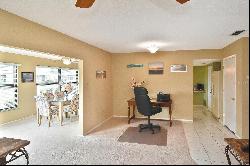 737 Vivienda West Blvd #26, Venice, FL 34293