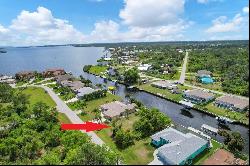 3511 Montgomery Dr, Port Charlotte, FL 33981