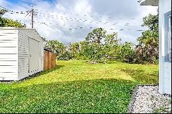 2818 Bourbon St, Englewood, FL 34224