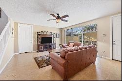 1534 Ernesto Dr, Sarasota, FL 34238