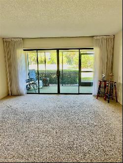 3678 Gleneagle Dr #8b, Sarasota, FL 34238