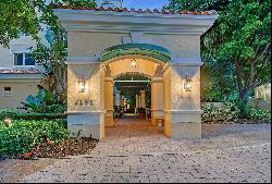 2151 Gulf Of Mexico Dr #5, Longboat Key, FL 34228