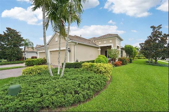 5451 Fairfield Blvd, Bradenton, FL 34203