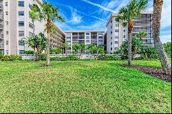 1001 Benjamin Franklin Dr #108, Sarasota, FL 34236