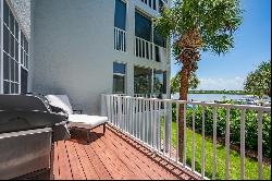 1260 Dolphin Bay Way #203, Sarasota, FL 34242