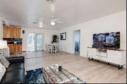 595 Bahama Rd, Venice, FL 34293