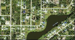 150 Holloman St, Port Charlotte, FL 33954