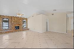 2012 Viscaya Pkwy, Cape Coral, FL 33990