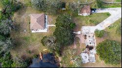 2900 Curry Ln, Nokomis, FL 34275