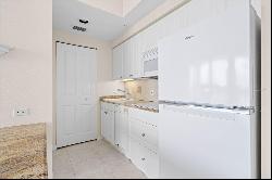 225 Sands Point Rd #6103, Longboat Key, FL 34228