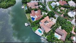 61 S Washington Dr, Sarasota, FL 34236