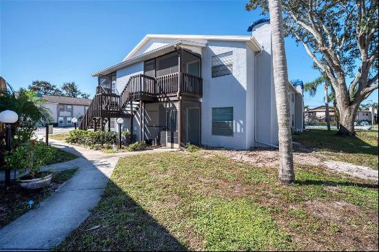 3834 59th Ave W, Bradenton, FL 34210