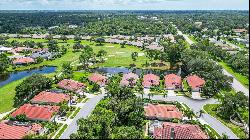 5808 Lakeside Woods Cir, Sarasota, FL 34243