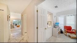 208 Silver Lake Dr #206, Venice, FL 34292