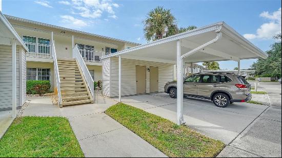 208 Silver Lake Dr #206, Venice, FL 34292