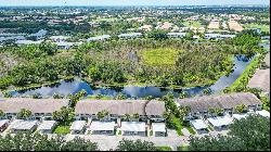 208 Silver Lake Dr #206, Venice, FL 34292