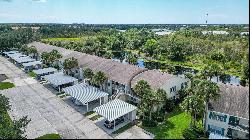 208 Silver Lake Dr #206, Venice, FL 34292