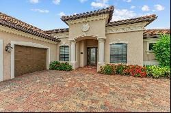 13614 Swiftwater Way, Bradenton, FL 34211