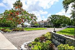 3981 Maceachen Blvd #330, Sarasota, FL 34233