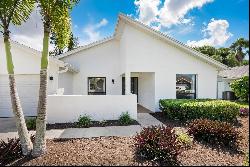 4862 Greencroft Rd, Sarasota, FL 34235