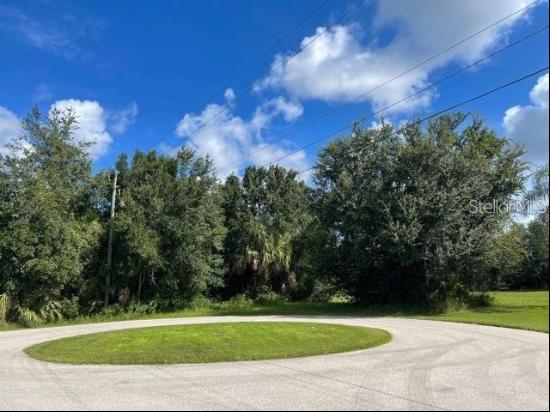 85 Angol St, Punta Gorda, FL 33983