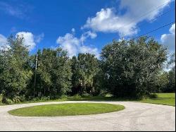 85 Angol St, Punta Gorda, FL 33983