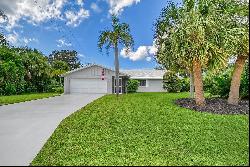 305 Degas Dr, Nokomis, FL 34275