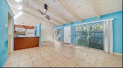 500 N Jefferson Ave #B-5, Sarasota, FL 34237