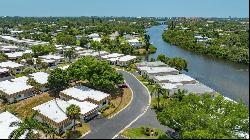 2016 Riverbluff Pkwy #V328, Sarasota, FL 34231