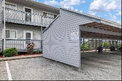 251 Fenwick Dr #16, Venice, FL 34285