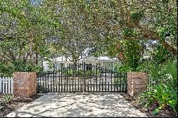 11025 Monet Lane, Palm Beach Gardens, FL, 33410