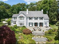 5 Homewood Lane In Darien, Connecticut