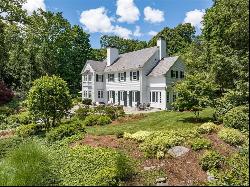 5 Homewood Lane In Darien, Connecticut